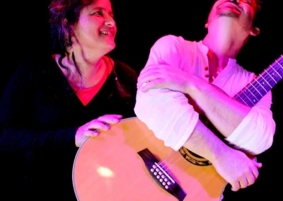 Viviane Boris, auteure compositrice interprète
